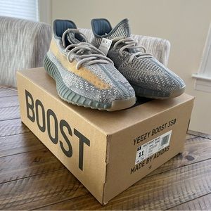 Adidas Yeezy Boost 350 V2, Size 11 - Israfi - blue and beige